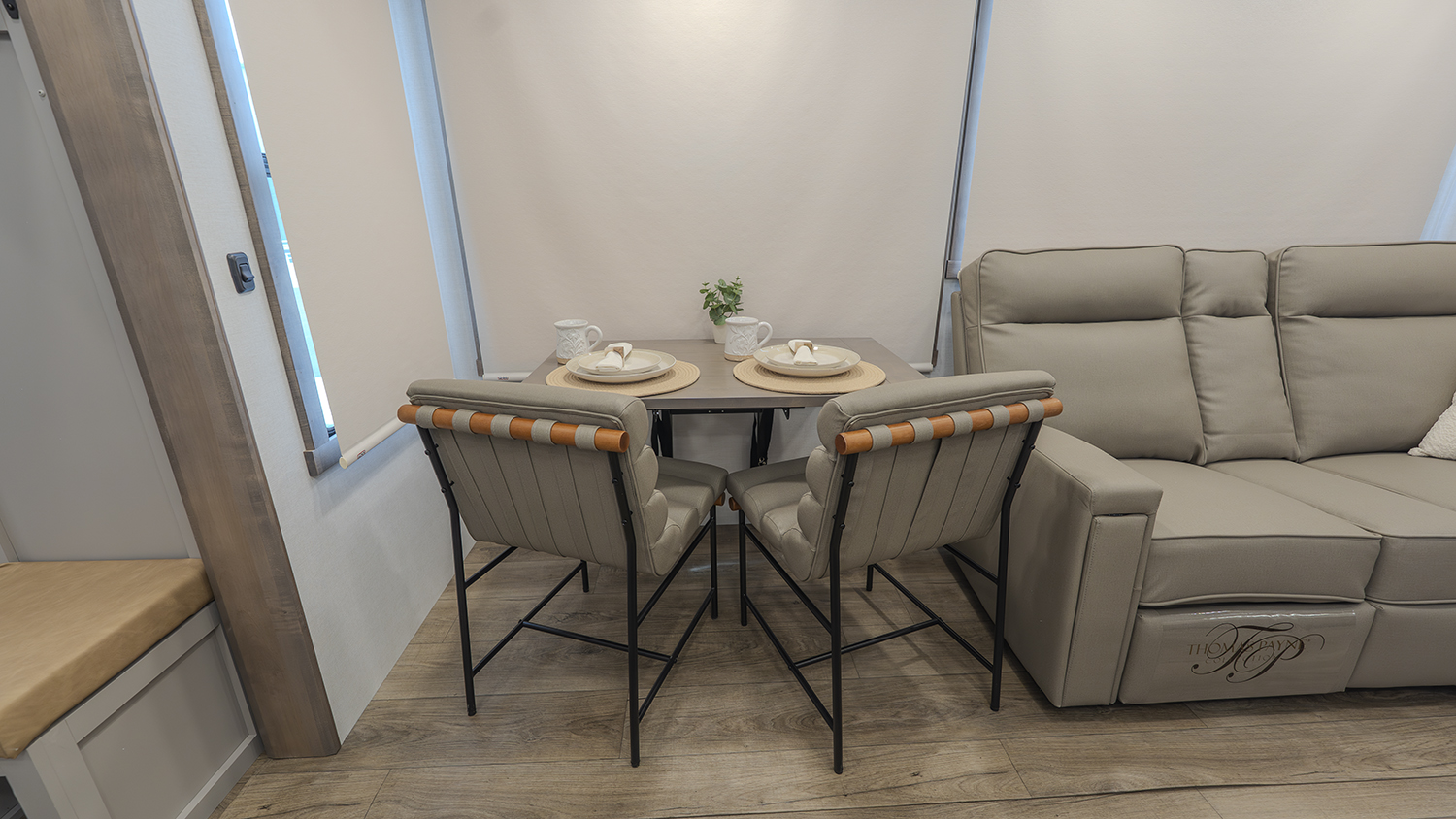 Paradigm 370FB | Alliance RV